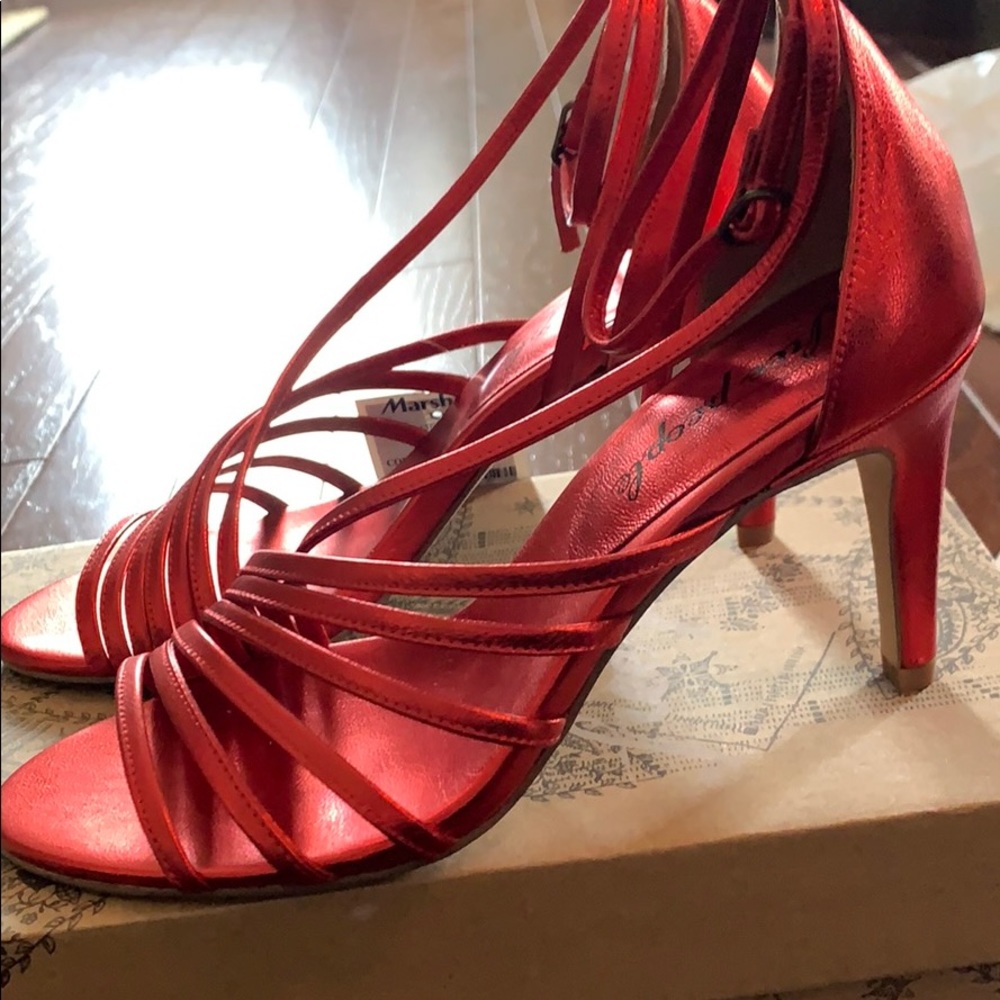 Red strapped heels